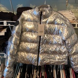 Metallic puffer jacket